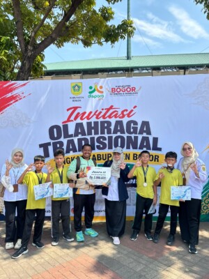 SD Negeri Kedungwaringin 03 Juara 2 Egrang Tingkat Kabupaten Bogor